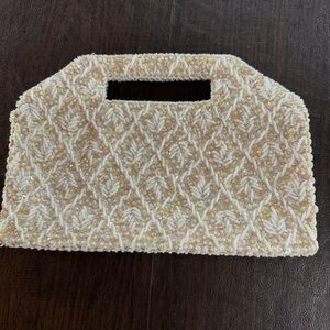 Richere Bag by Walborg Chic Beaded White Clutch Purse